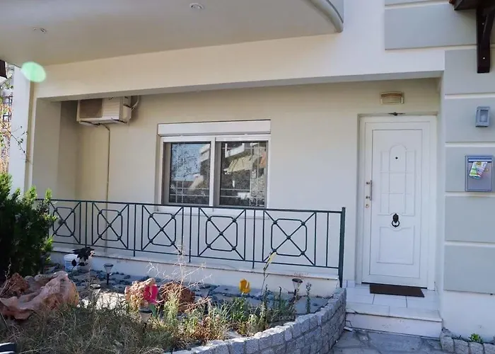 Dimitris House شقة